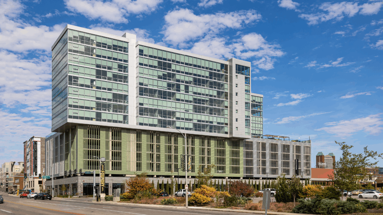 One Foundry Way