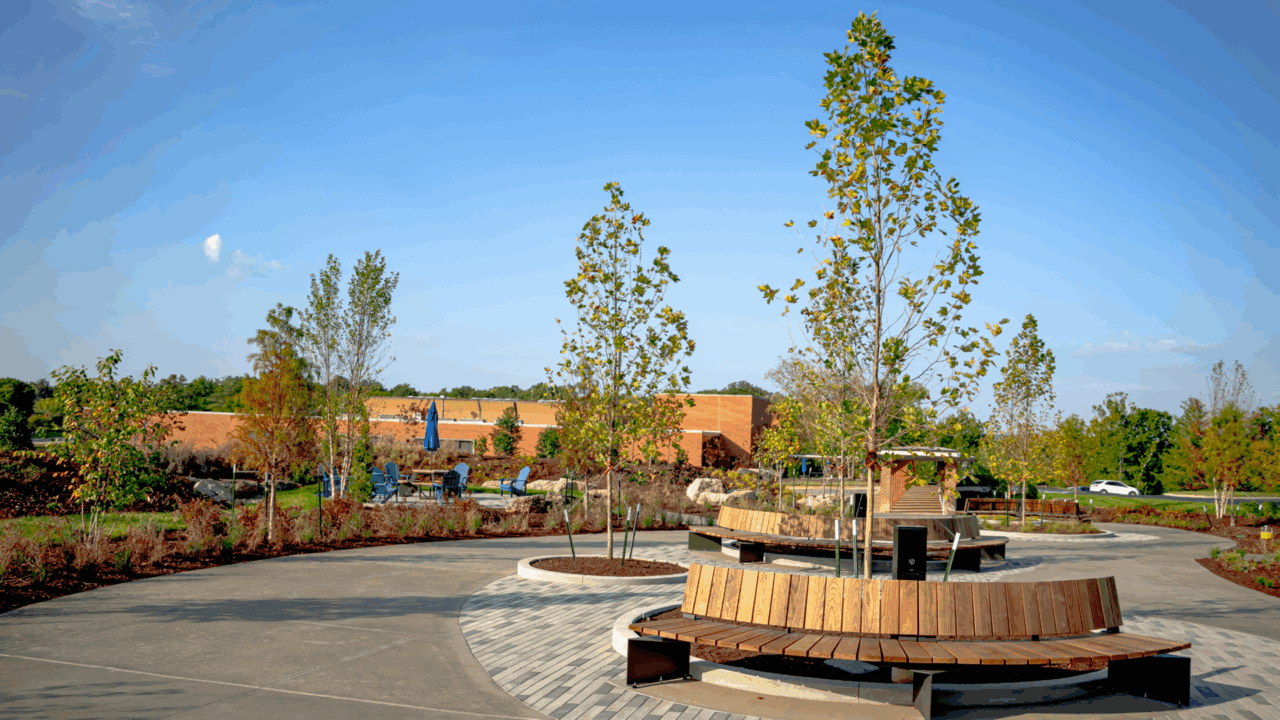 Maritz Campus 1385 Plaza